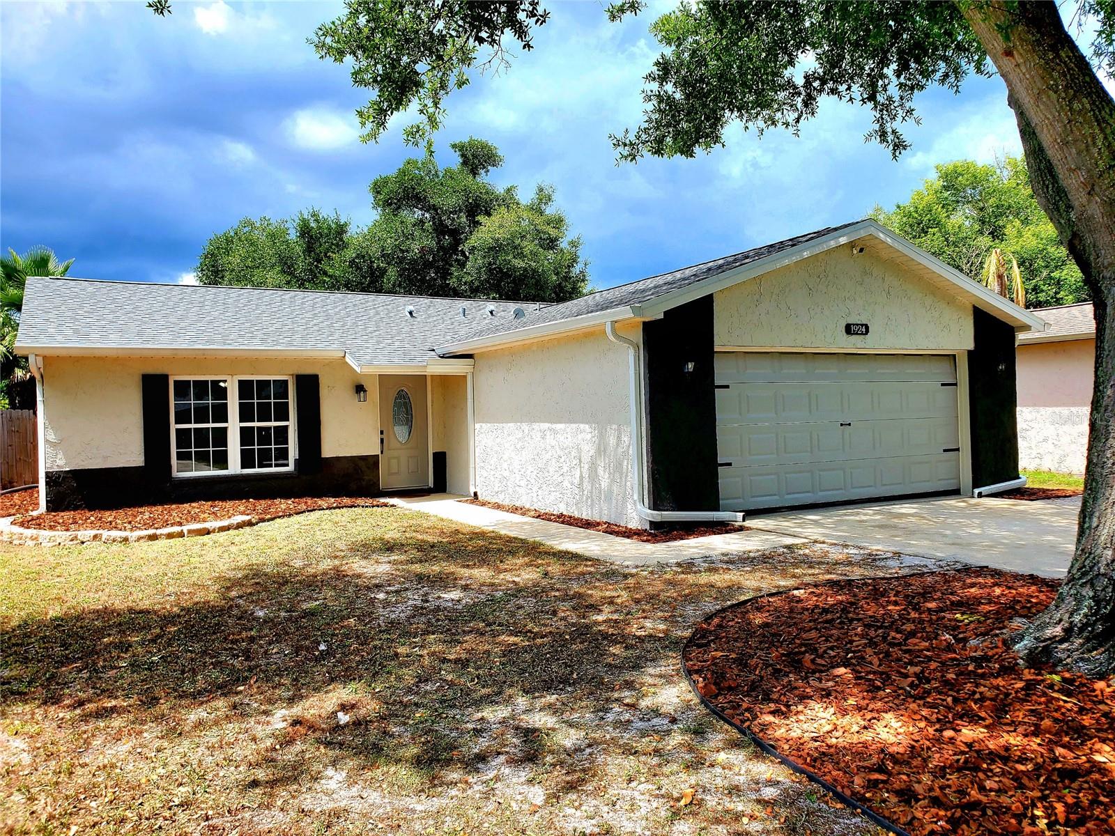 CURB APPEAL