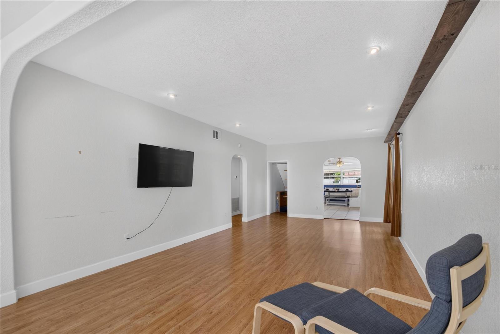 Living Room/Dining Room Combo