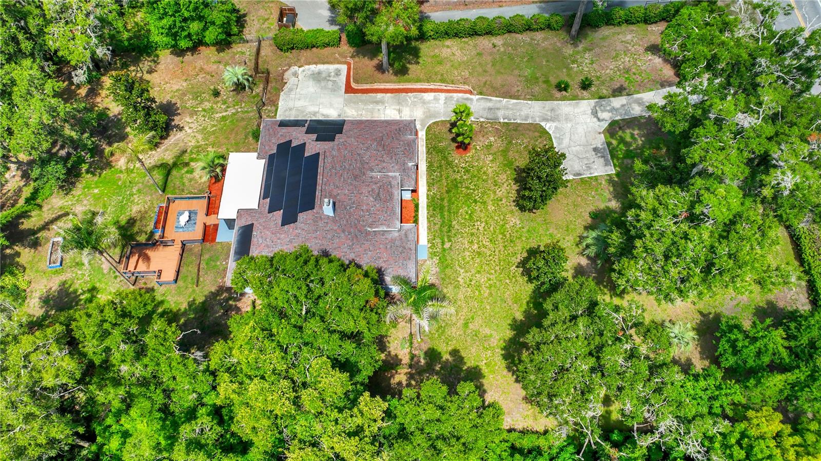 Aerial view, you can see all the solar panels!