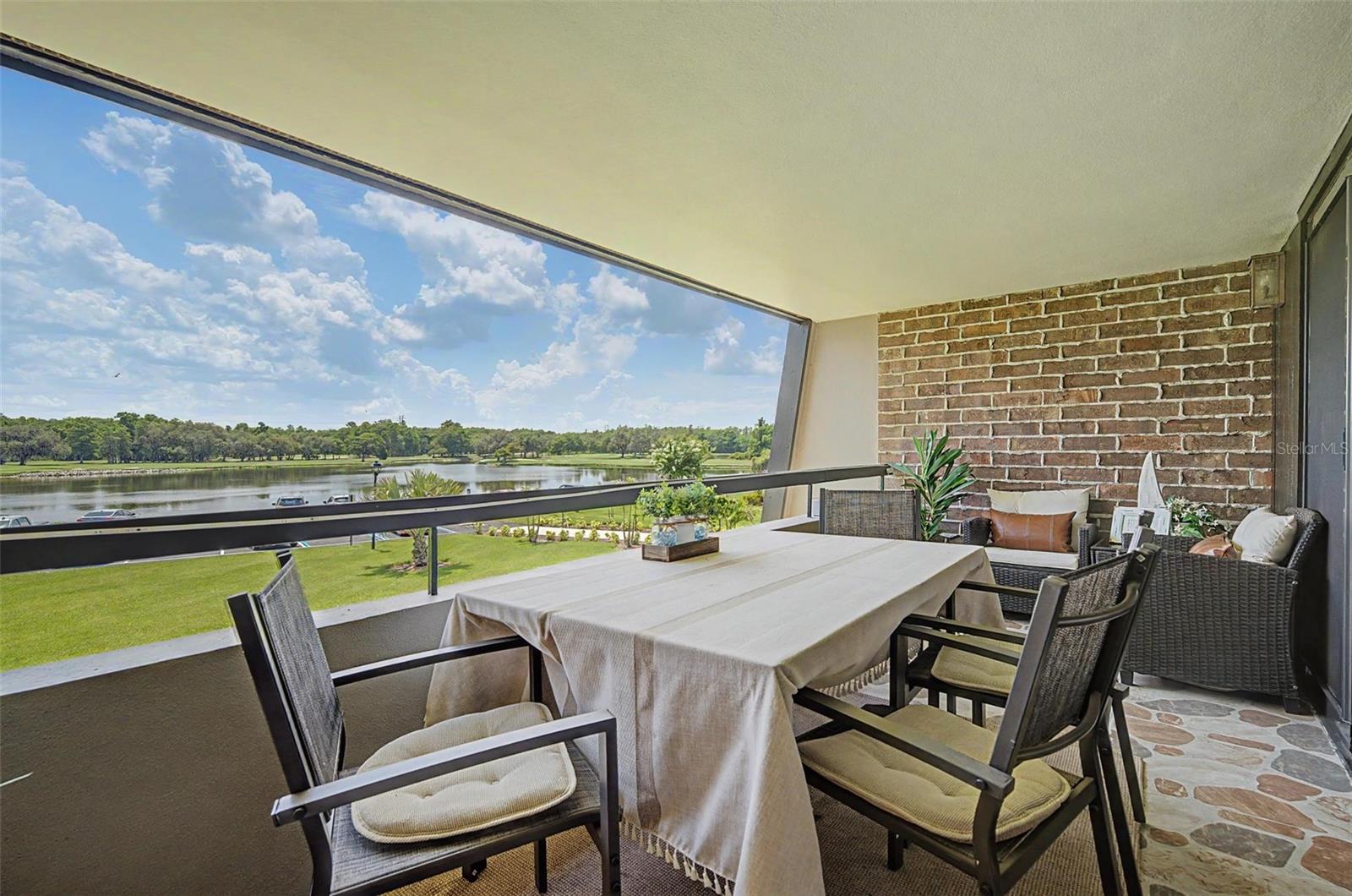 Large OPEN Balcony