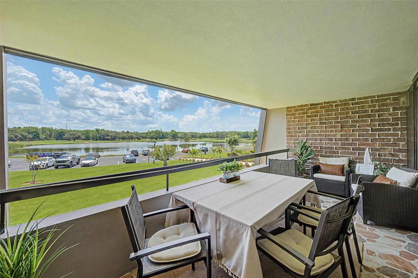 Large OPEN Balcony