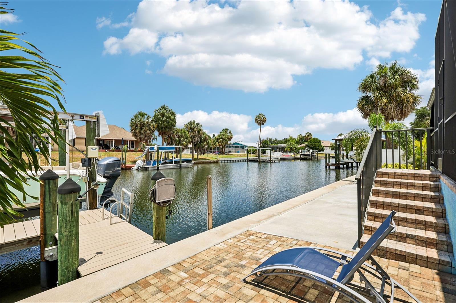 lower seating area near dock