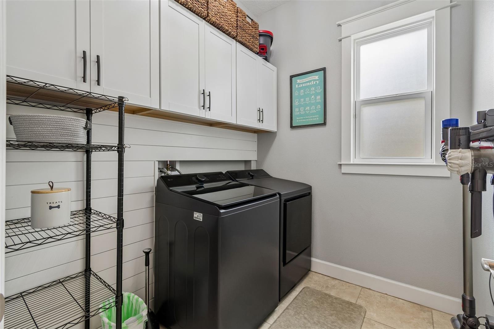Laundry room with Shiplap