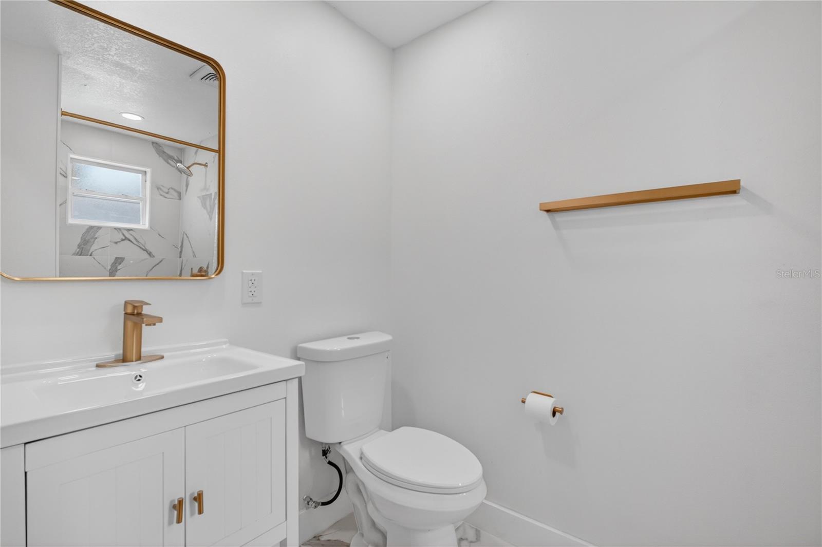 Bath Rm  1