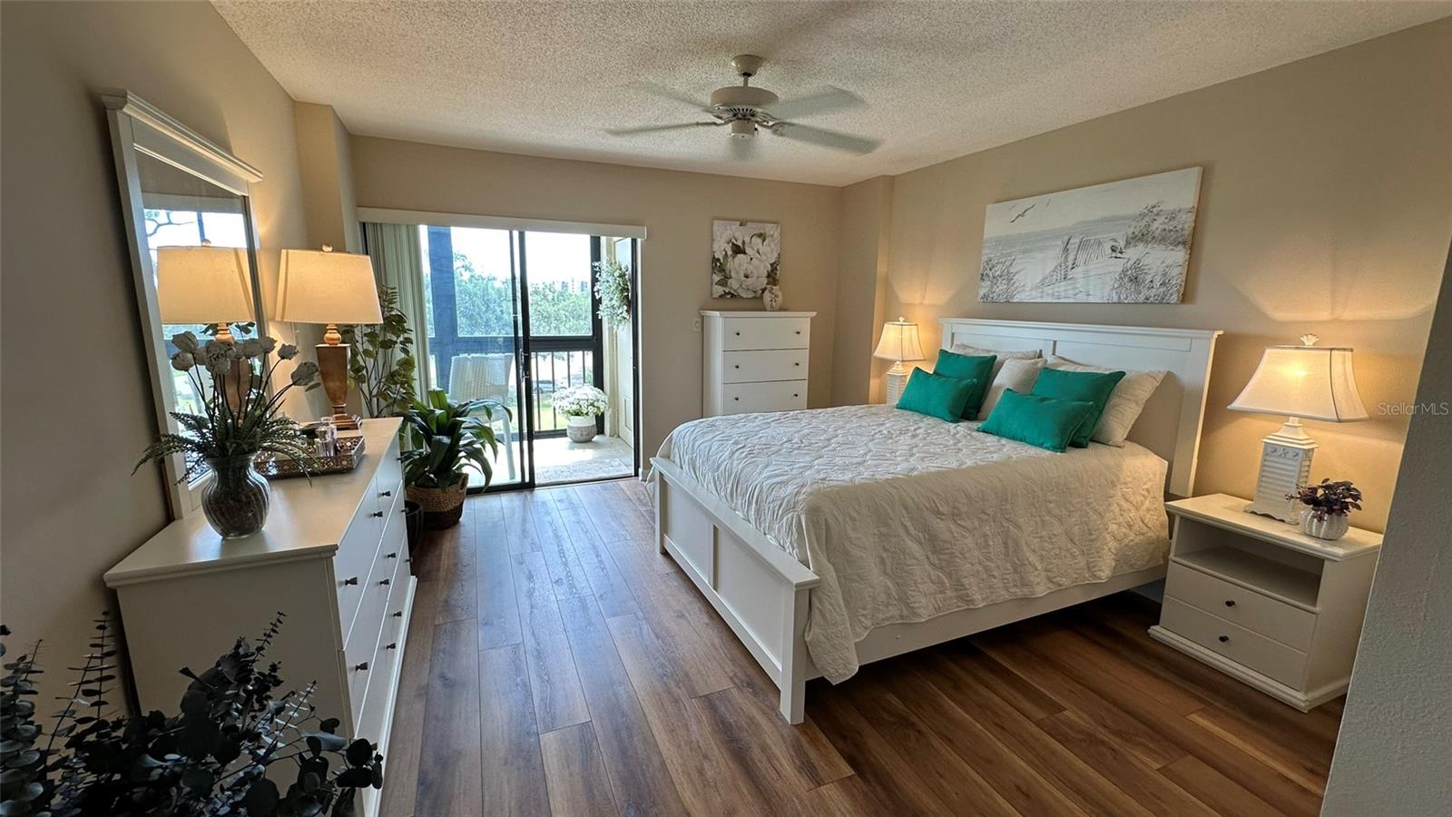 Large Primary Bedroom #1