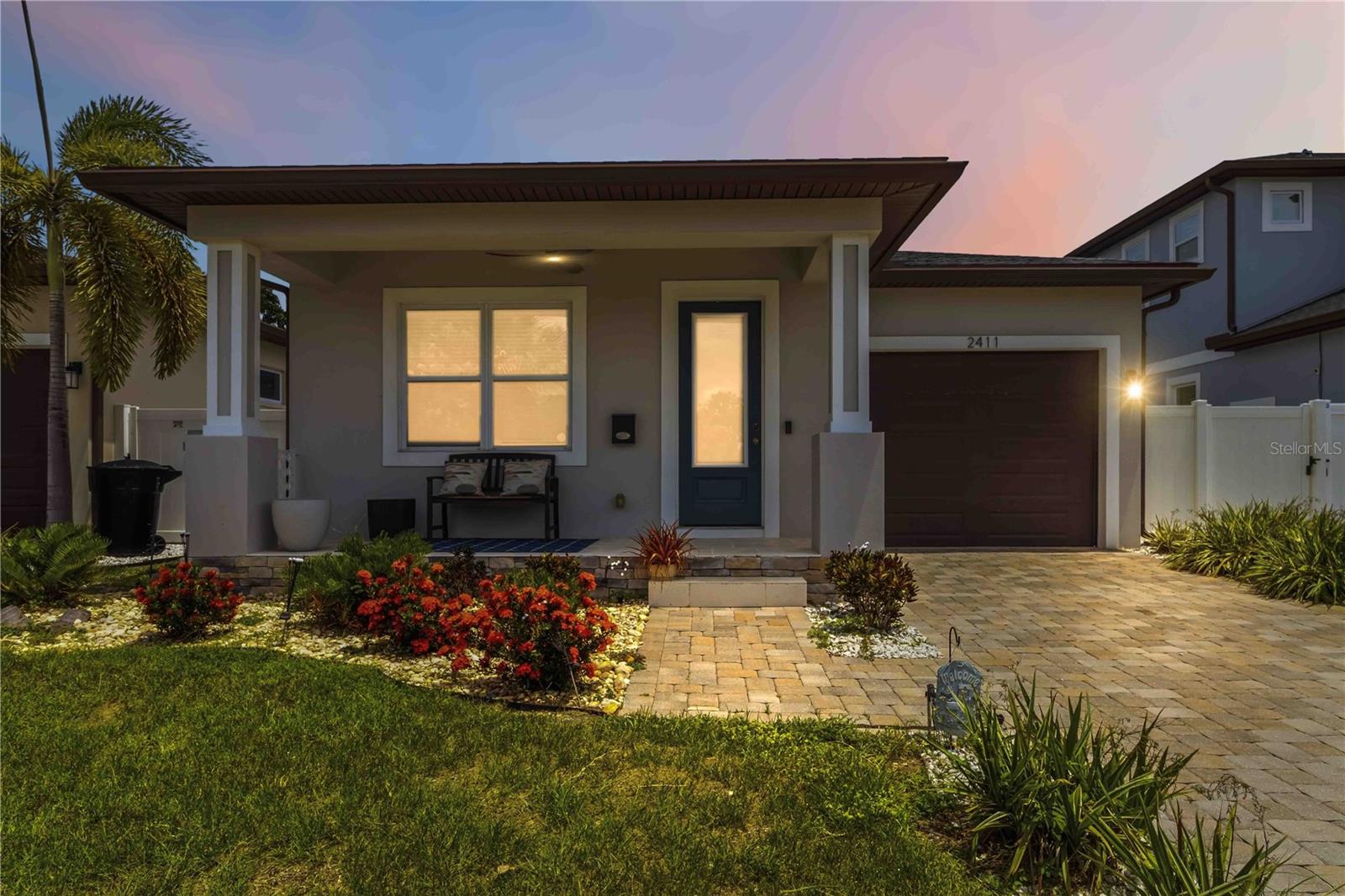 A warm evening welcome that makes the home feel instantly inviting