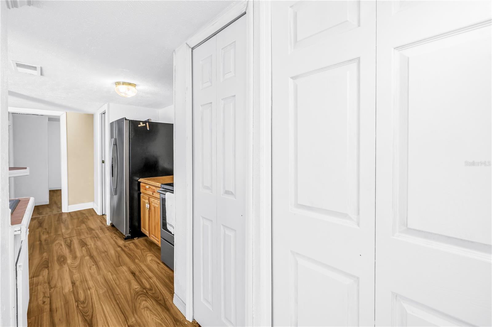 Kitchen storage