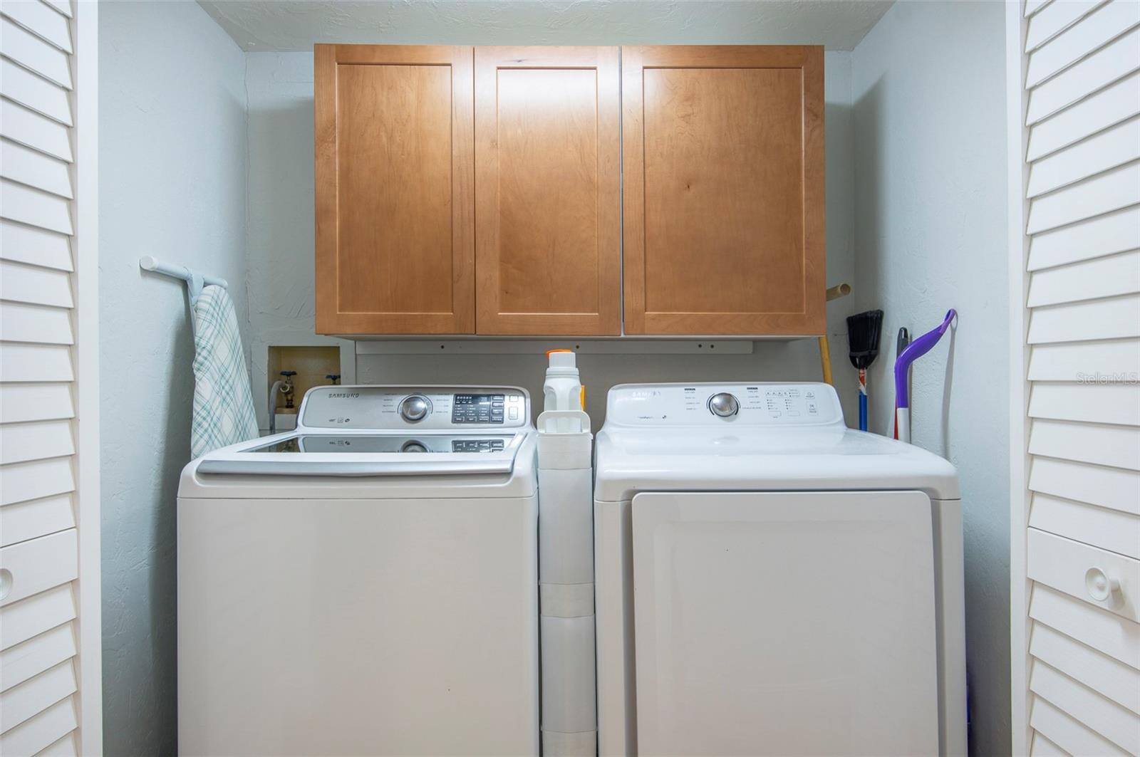 Good size Laundry area in the hallway separting bedrooms