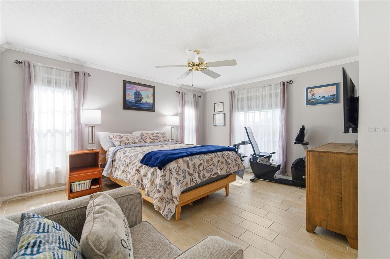 Large and bright Primary Suite.