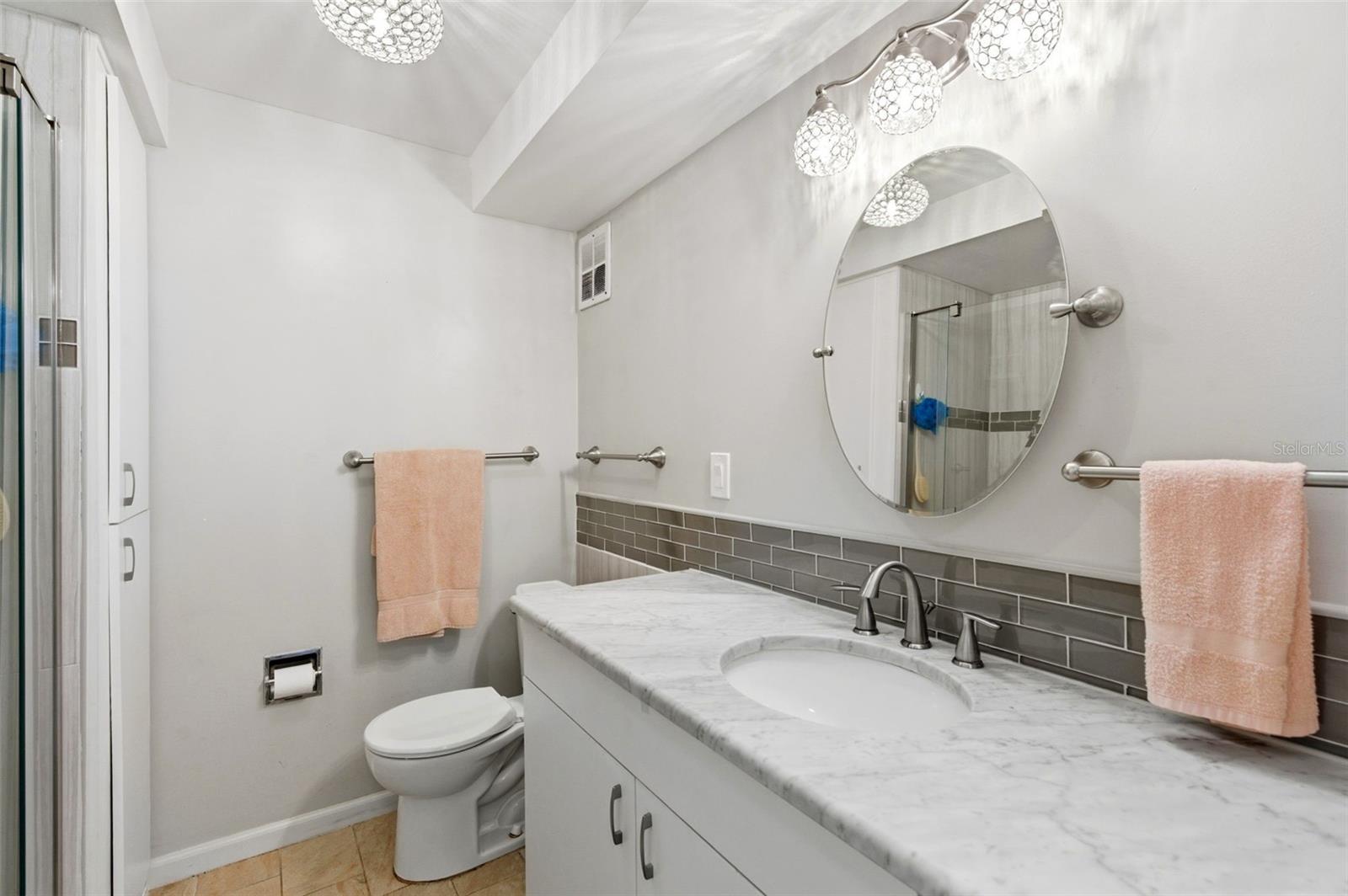 2nd Bathroom