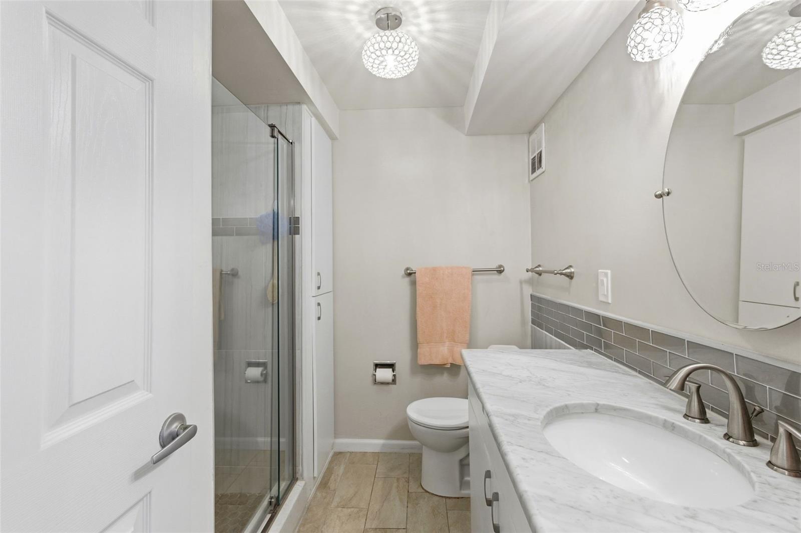 Fully updated 2nd Bathroom!