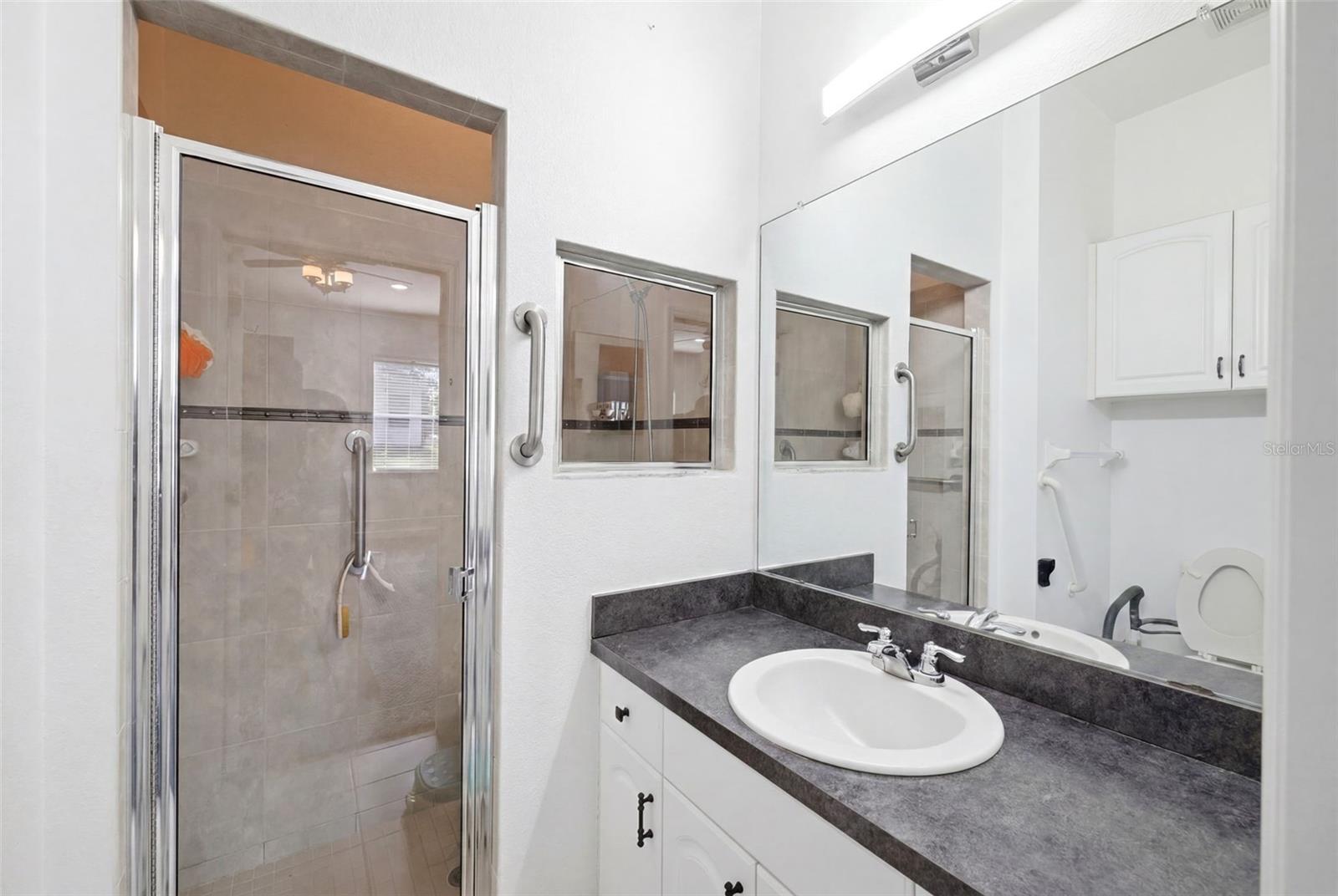 bathroom 3 in law suite
