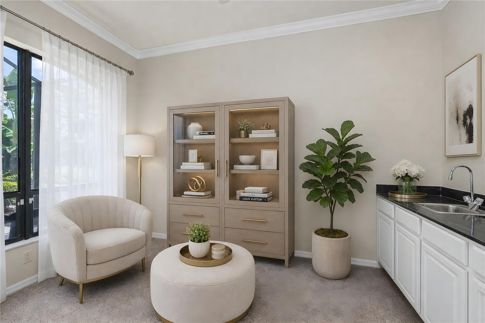 Flex space with great natural light in Primary Suite
