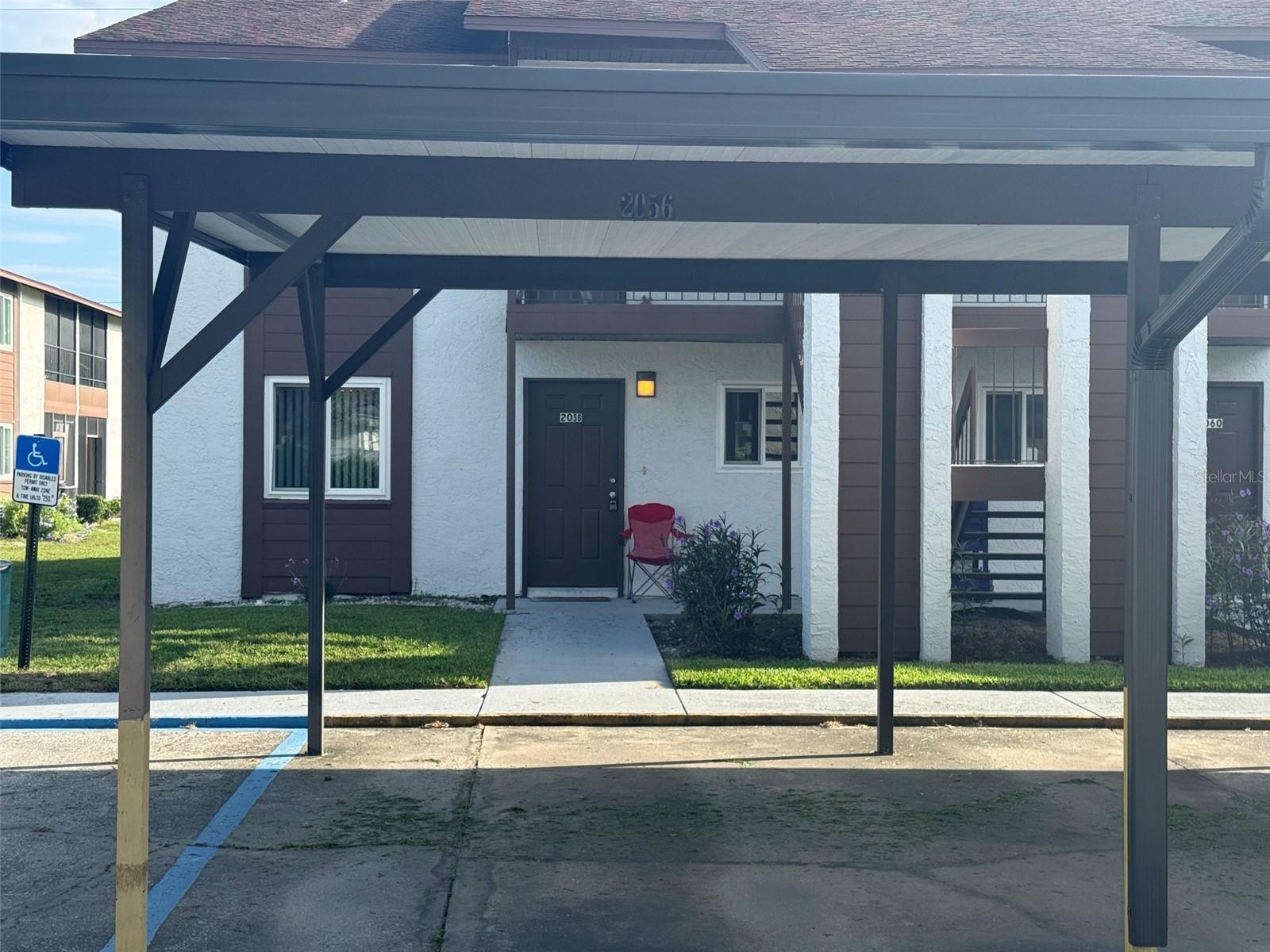 FRONT OF UNIT