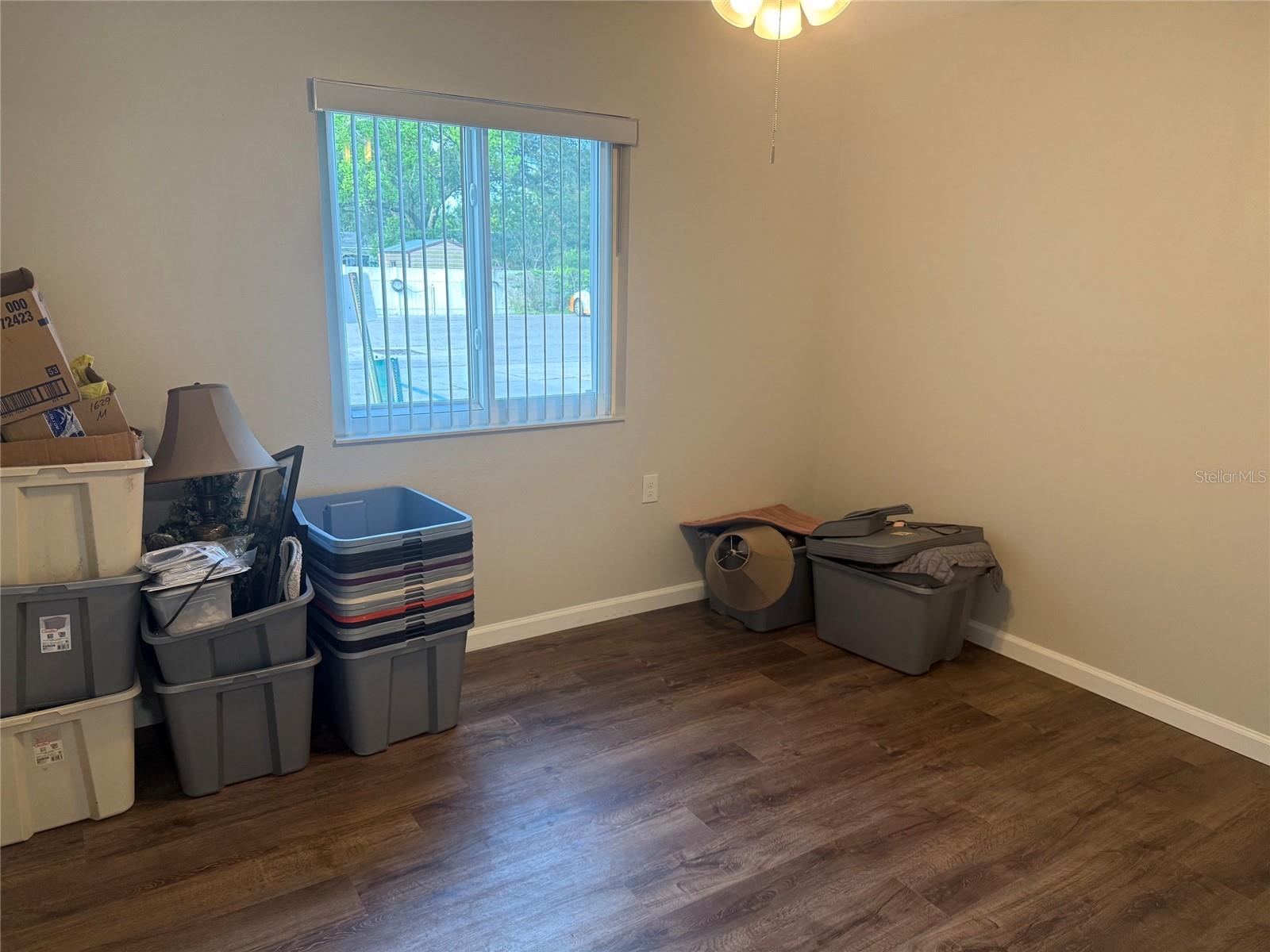 BEDROOM 2