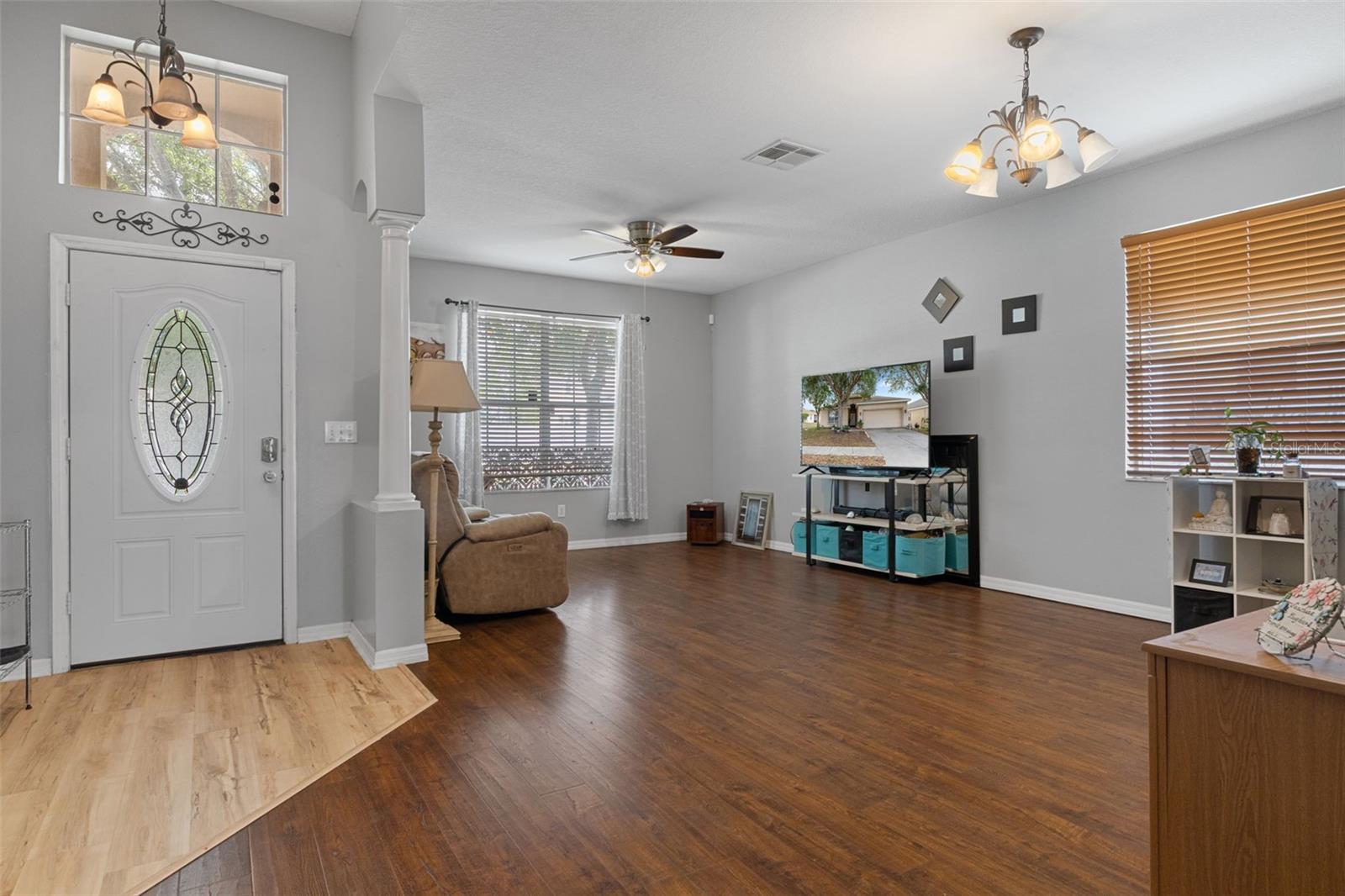 Entrance Living Room