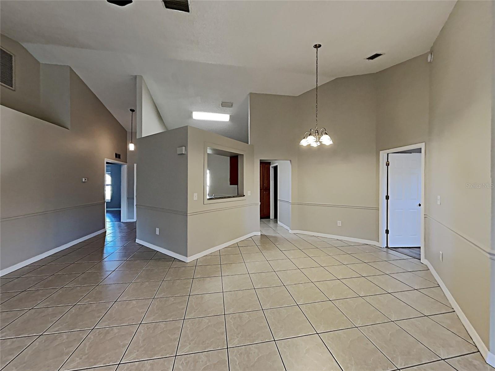 C7527236