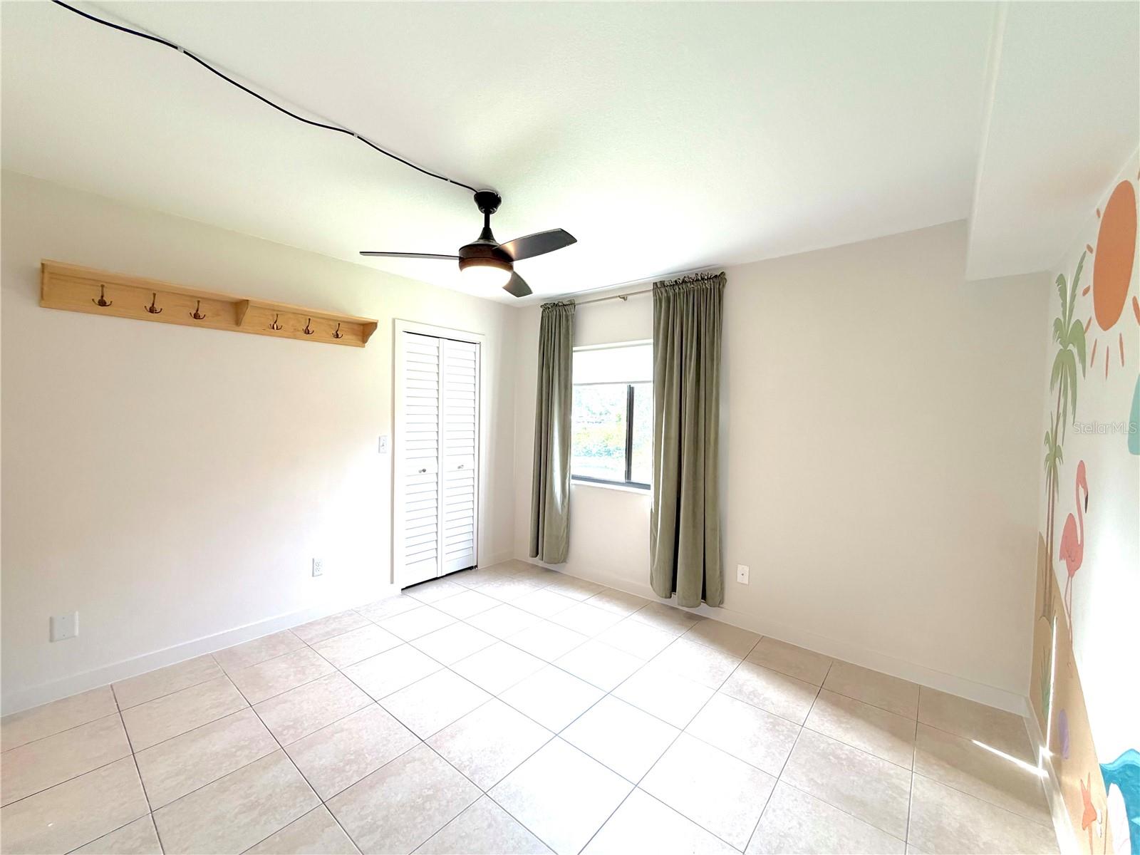 Guest bedroom