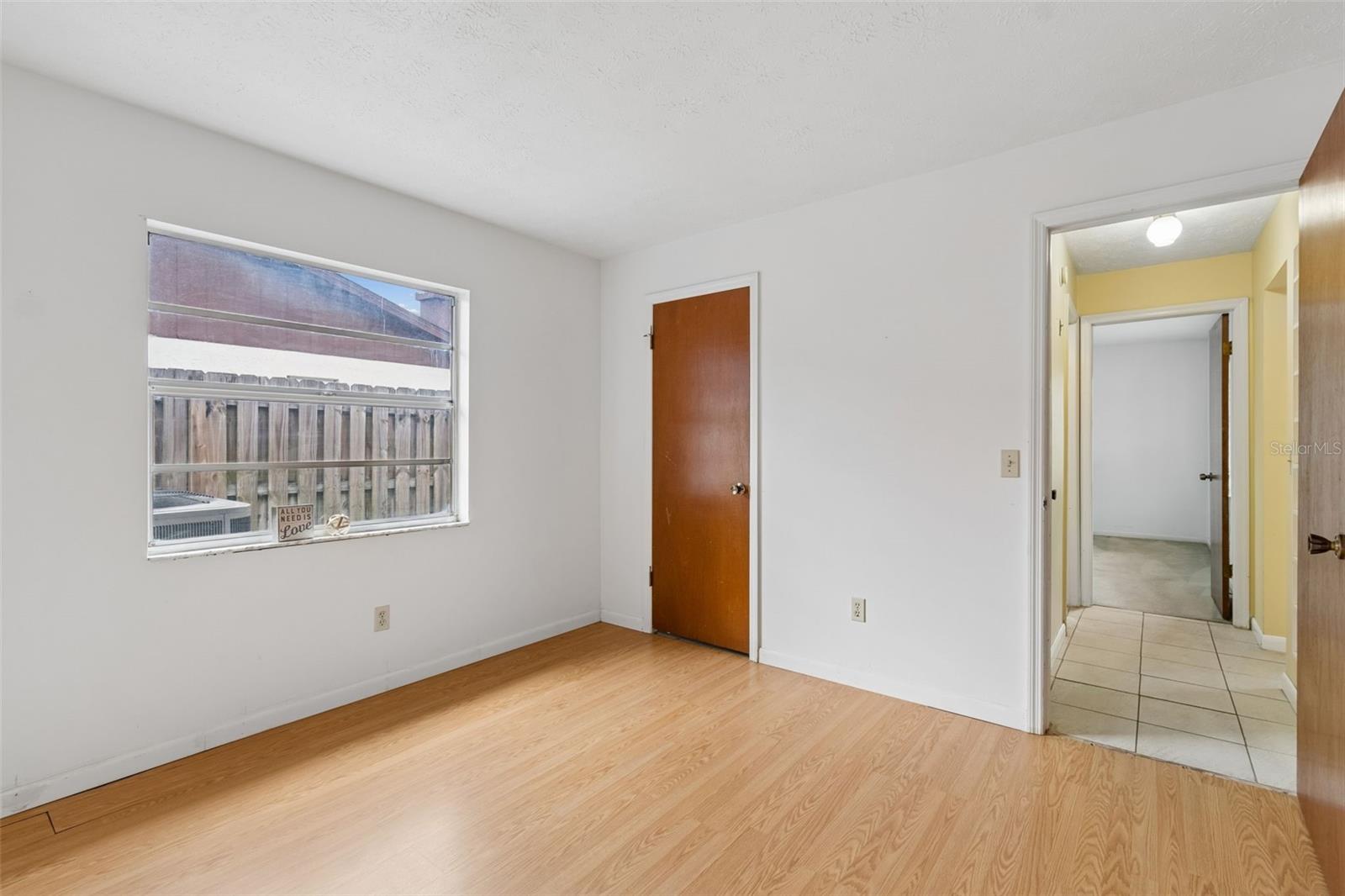 Secondary bedroom