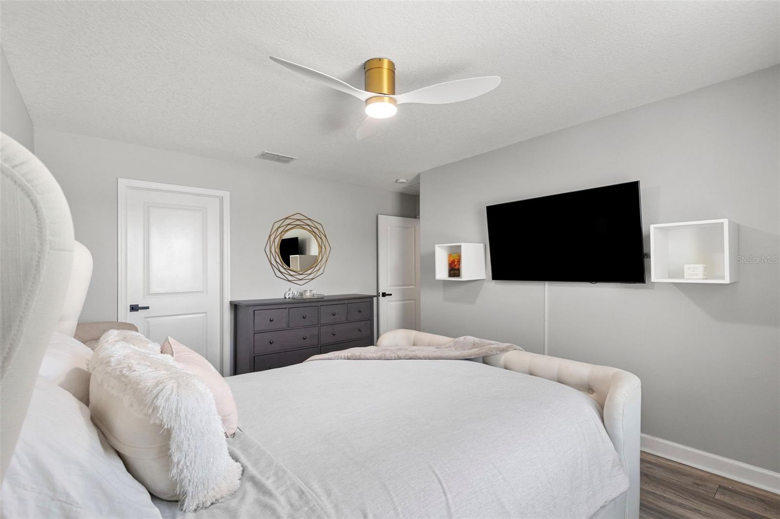 4th bedroom