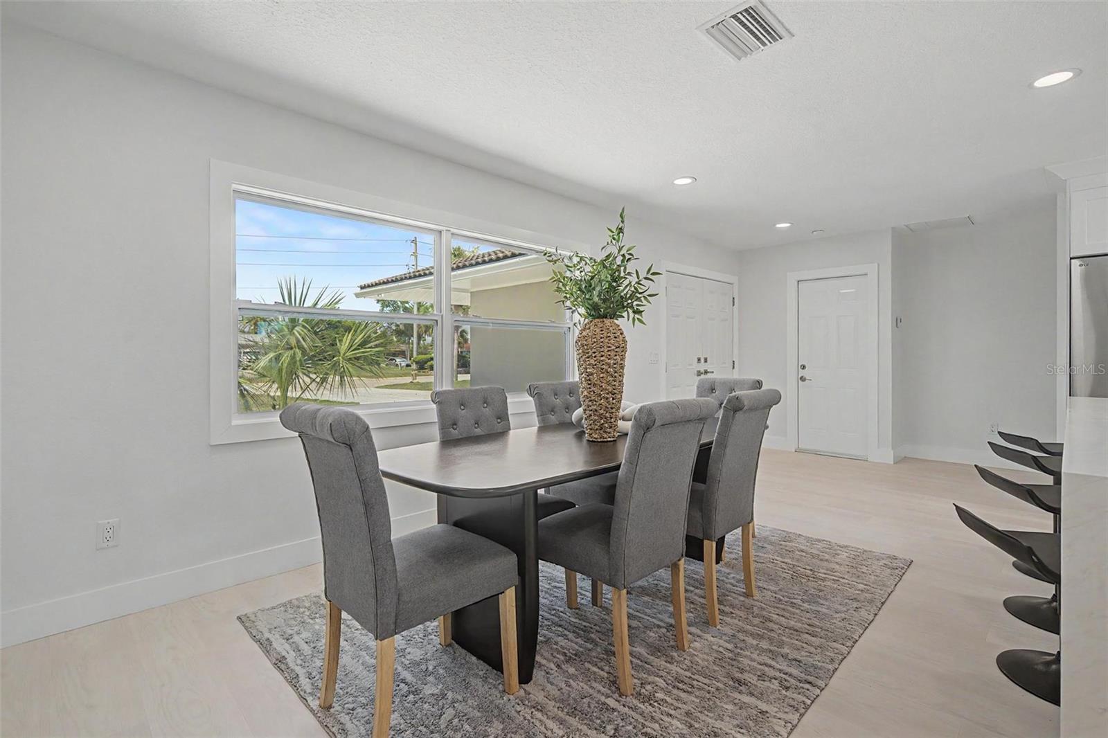 front entry/dining