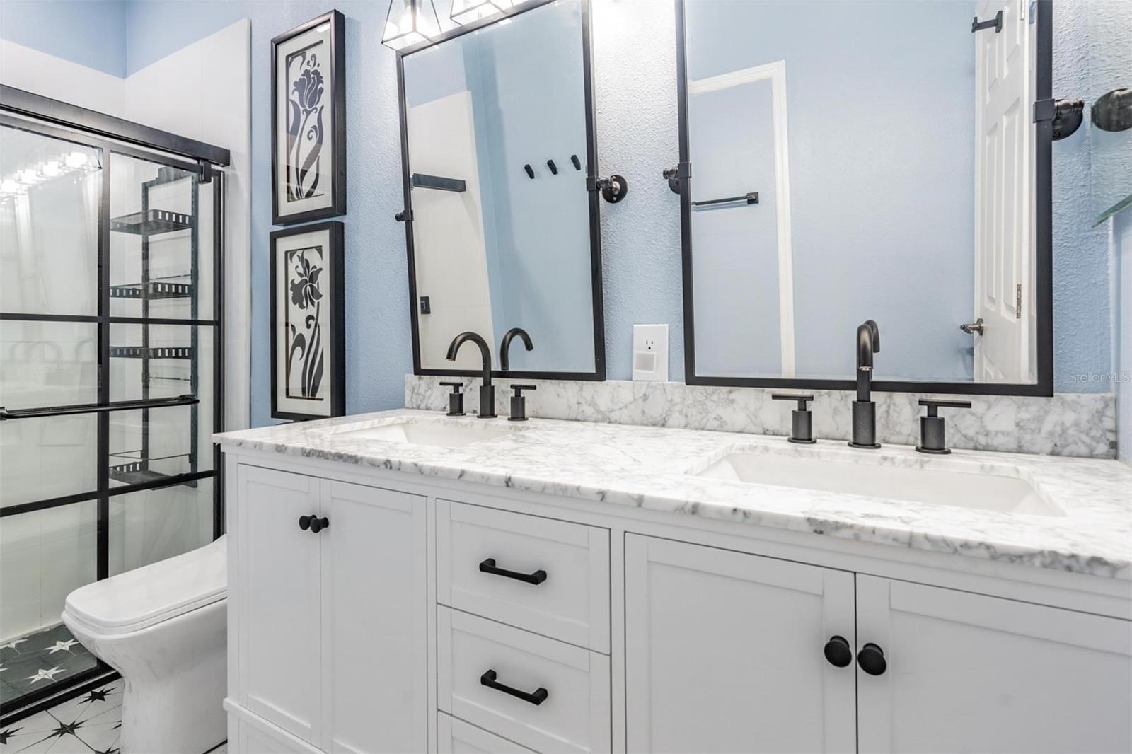 double sinks primary bathroom