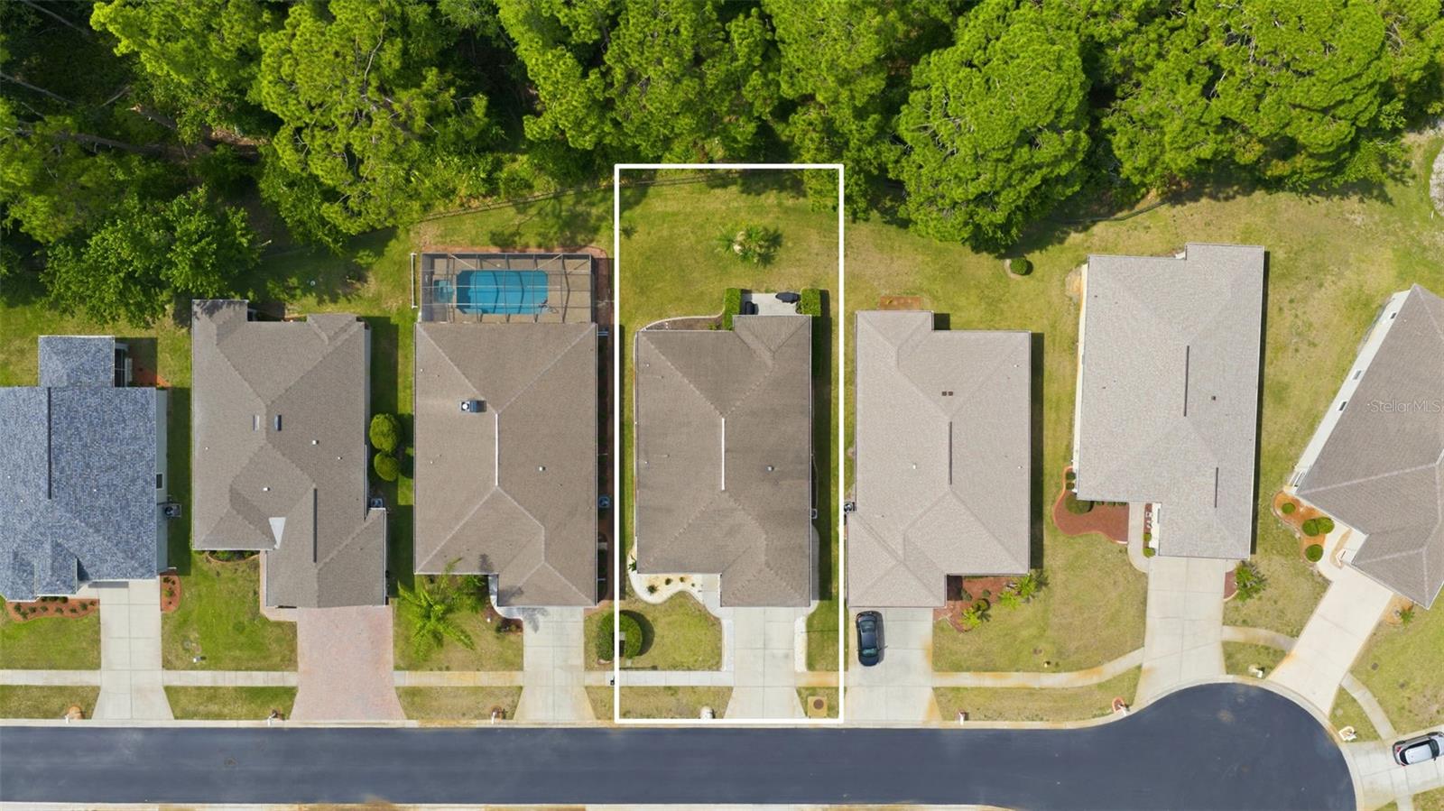 TB8518586