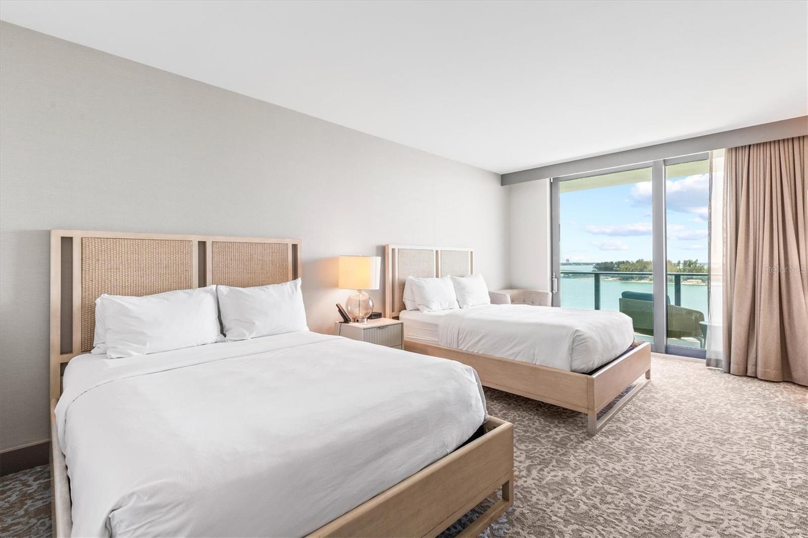 Guest suite with 2 queen beds