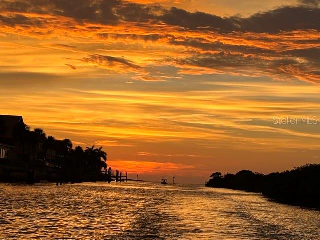 BREATHTAKING SUNSETS