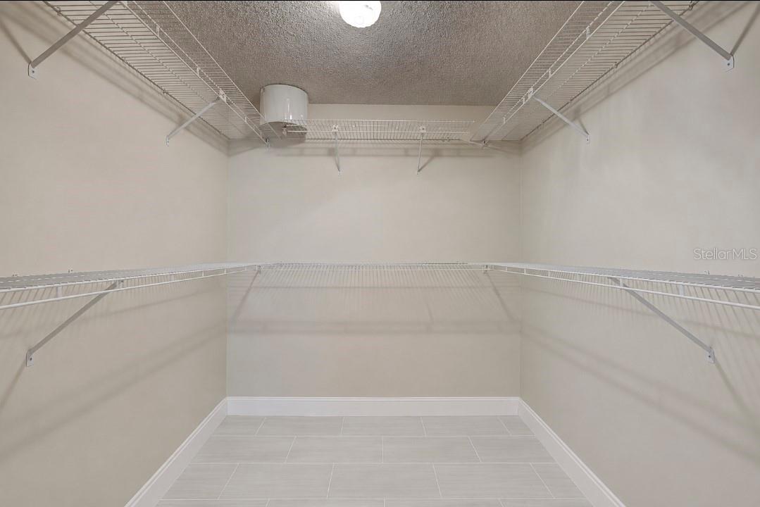 2nd walk in closet
