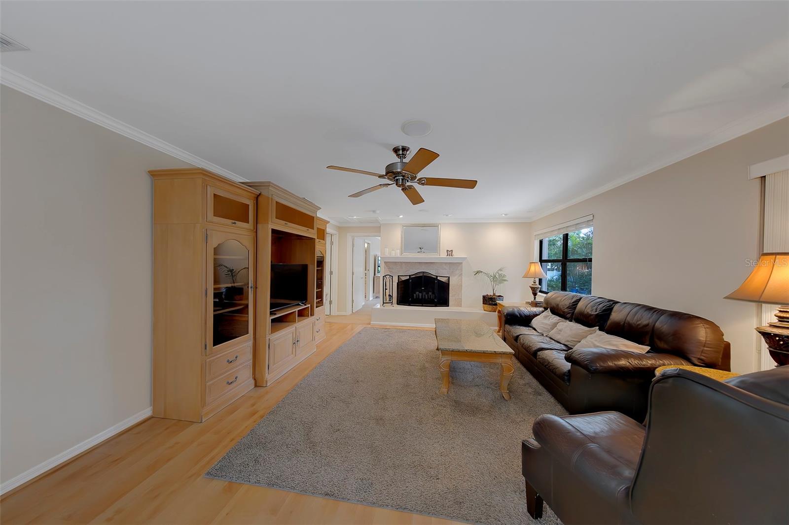 Family Room with Gas fireplace