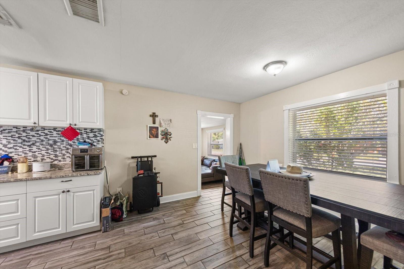 DINING ROOM / KITCHEN
