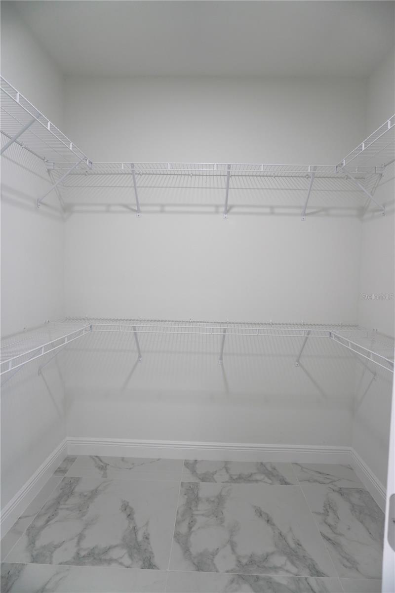 Primary walk-in