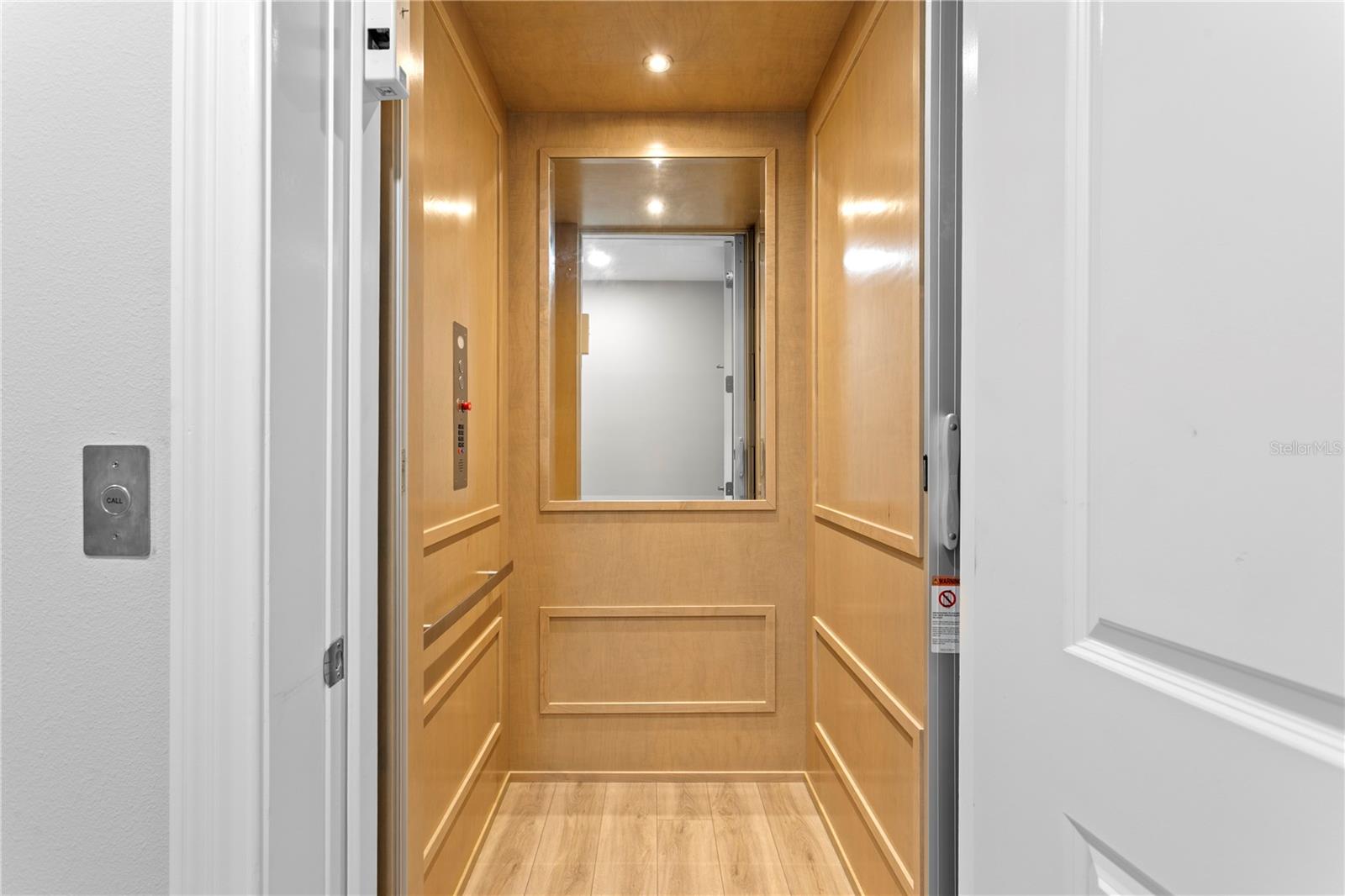 Private Elevator