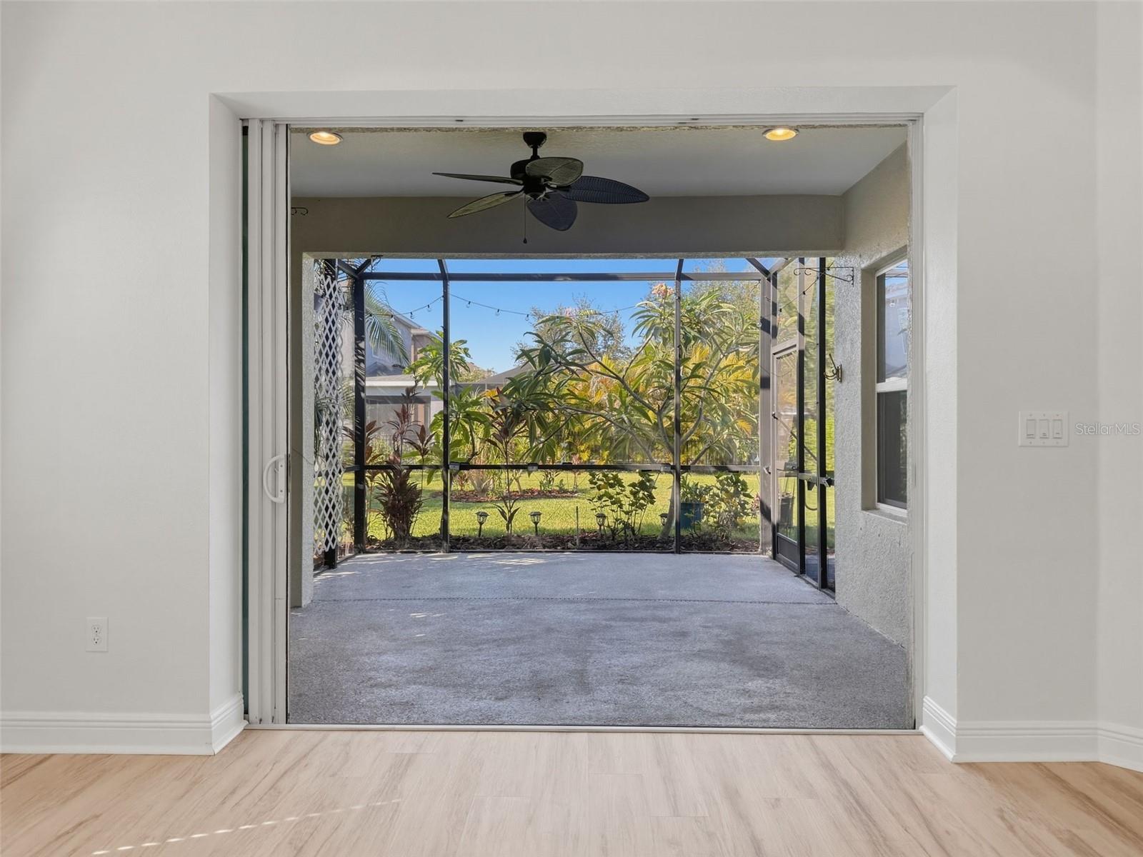 Large screened in lanai