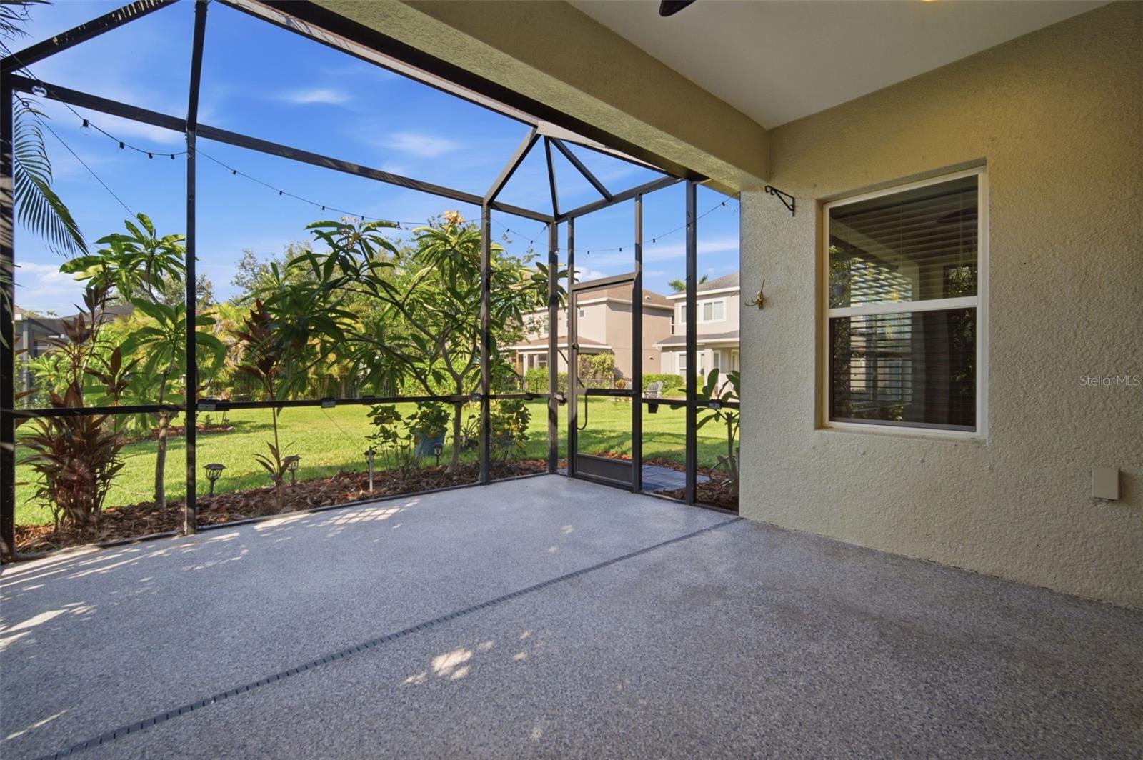 Large screened in lanai