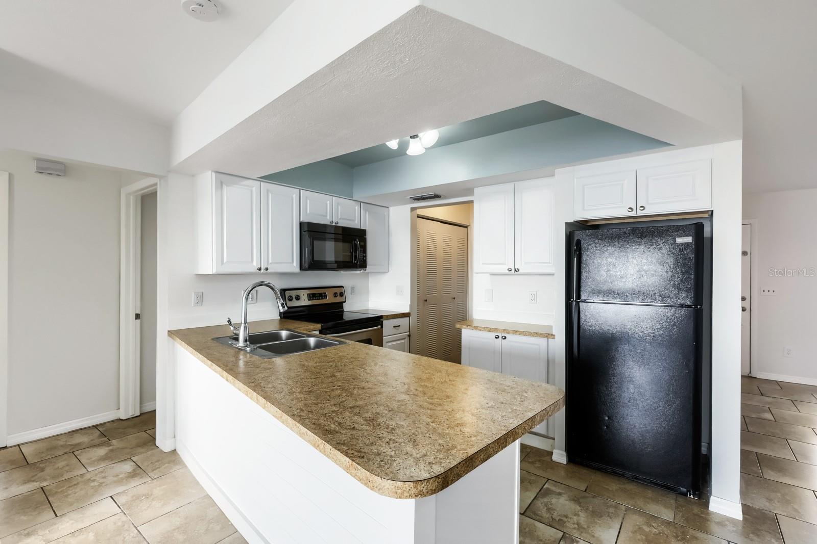 Kitchen 2