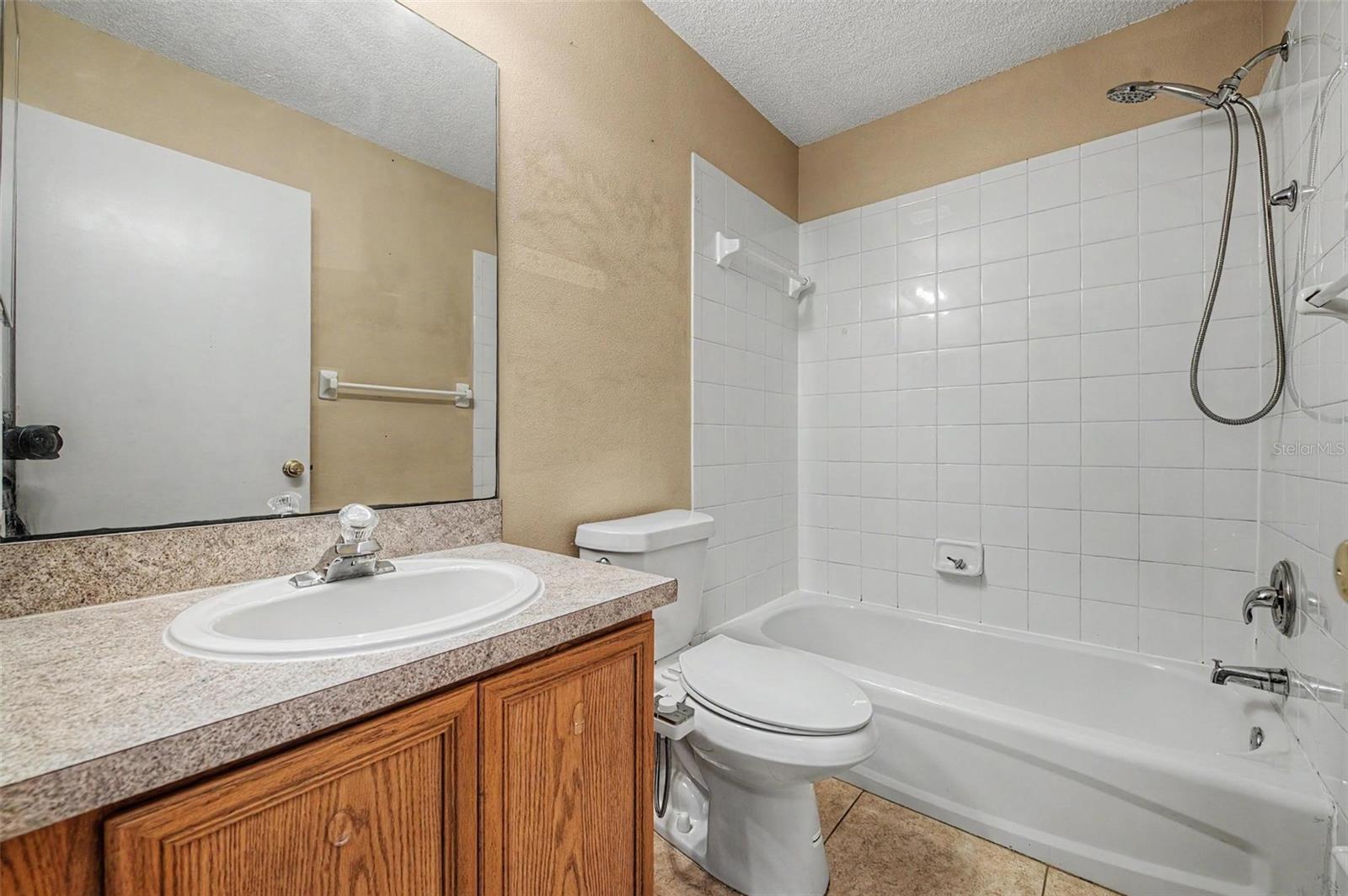 Main Bathroom Second Floor