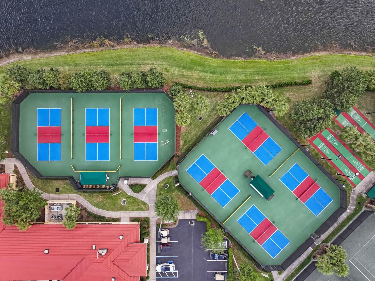 Tennis