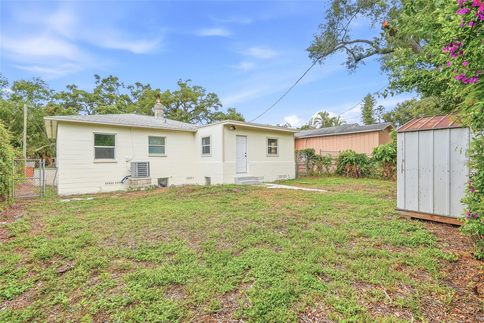 TB8519053