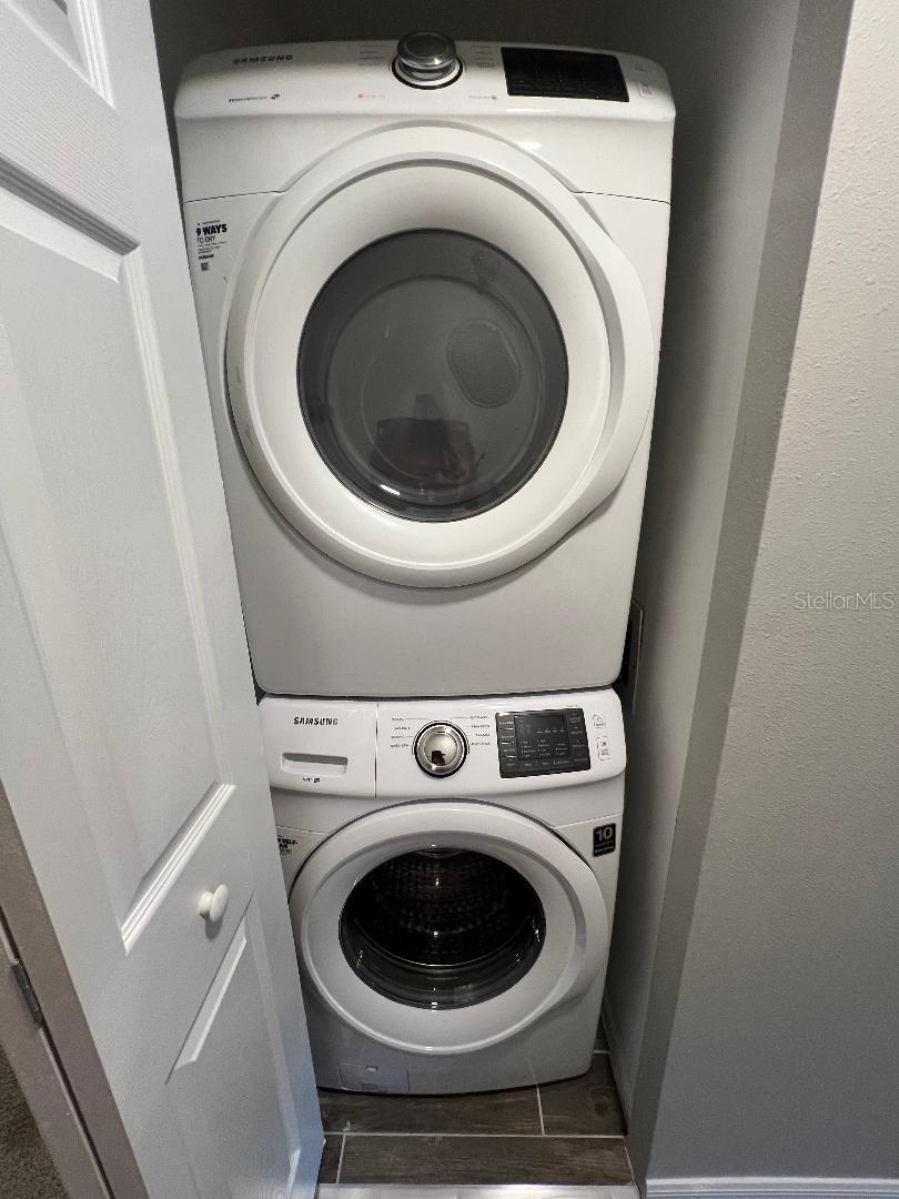 Washer and dryer upstairs!!
