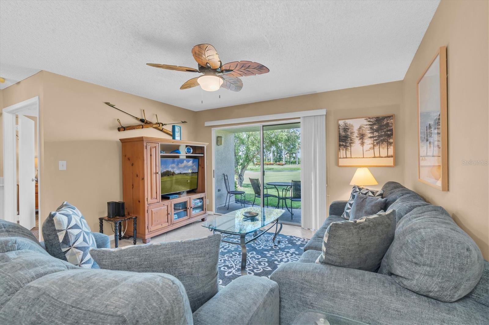 Living/Dining Combo - Open floor plan