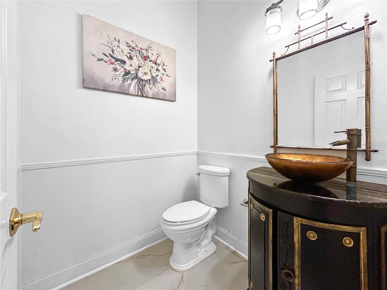 Powder room