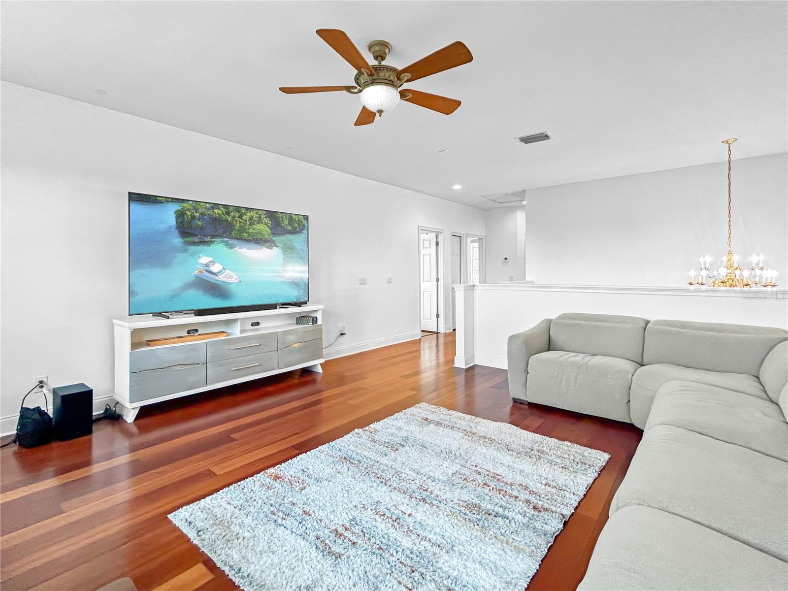 Second floor loft
