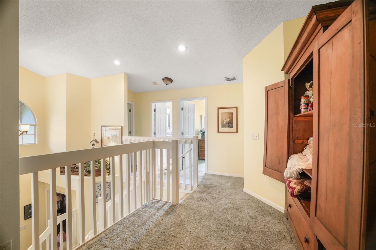 Loft that is open to the downstiars area