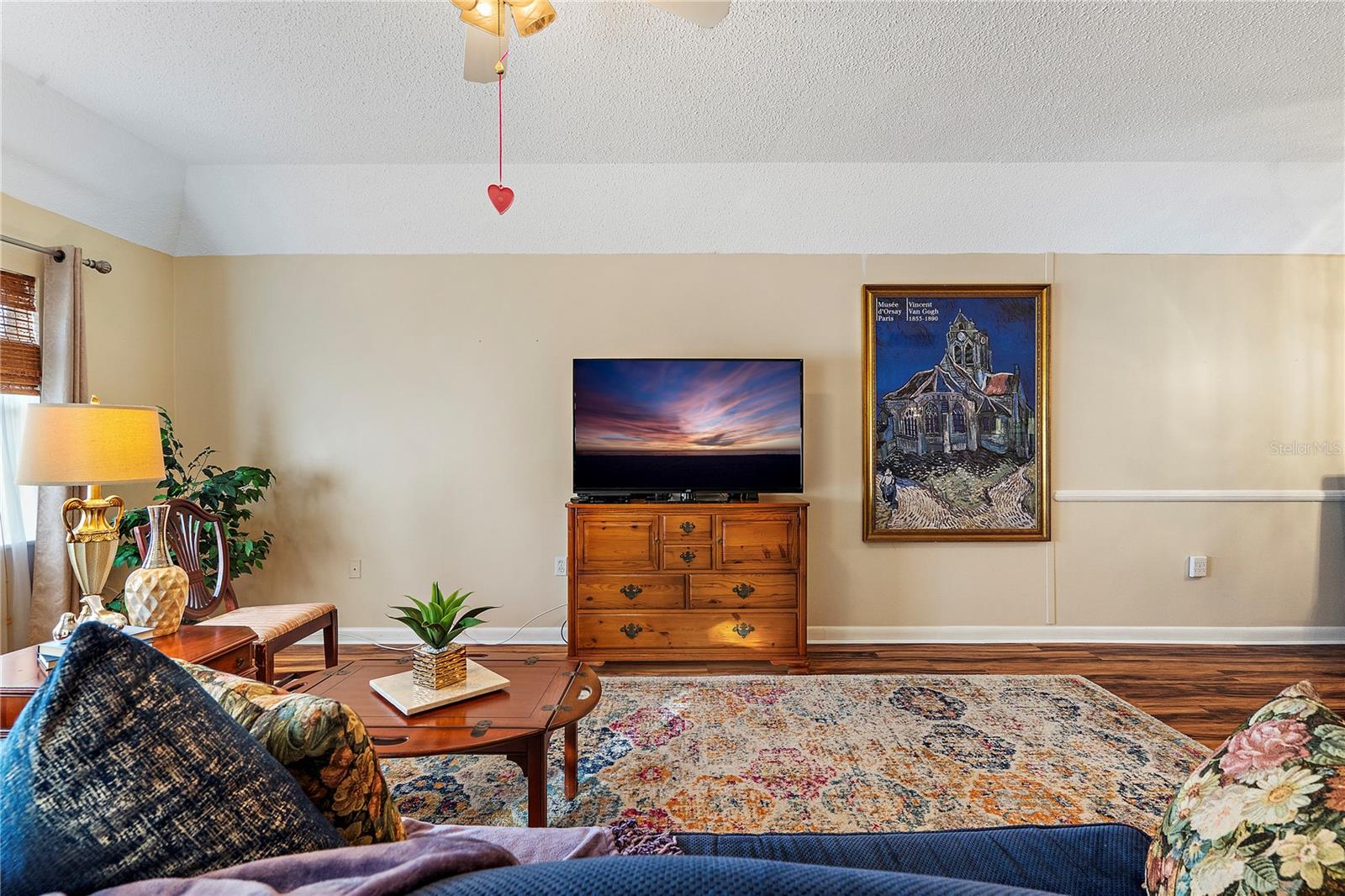 Ceiling fan in living room