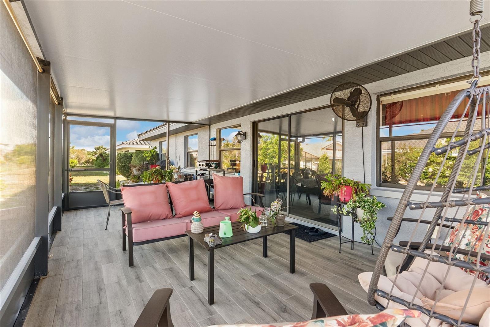 screened covered lanai