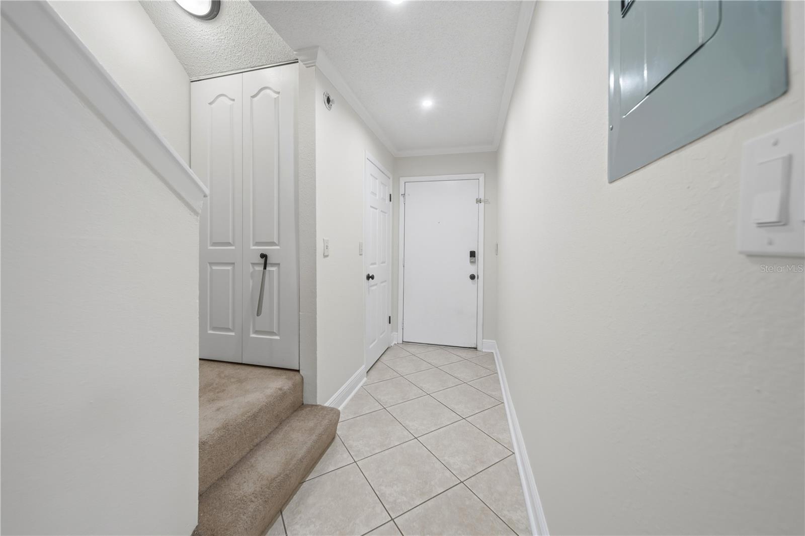 TB8519265
