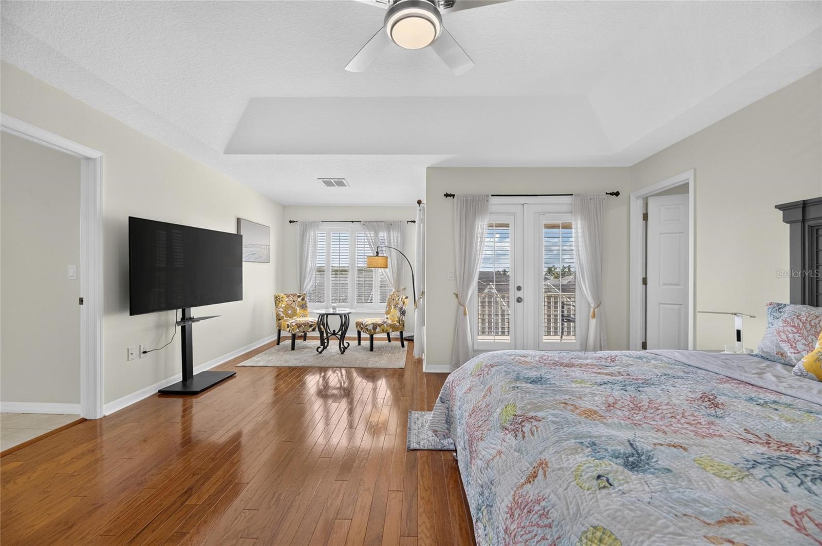 Primary (Master) Suite