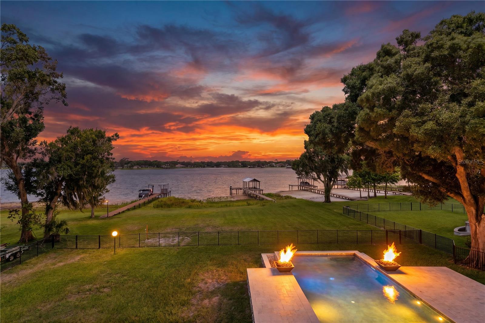 TB8519269